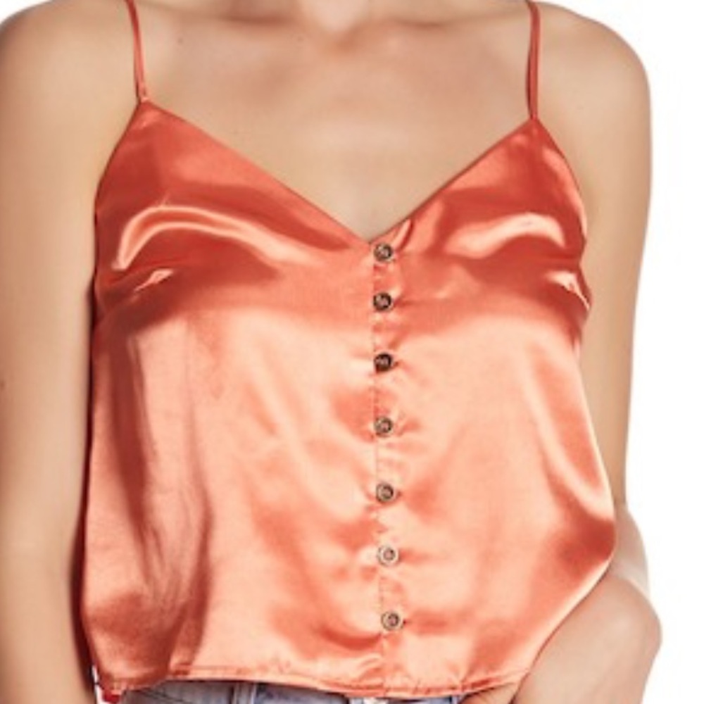 Brand new with tags!🧡 - Picture 2 of 8